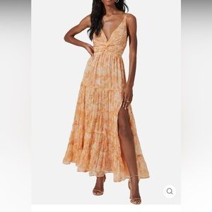 ASTR ELSA FLORAL TIERED MAXI DRESS size S